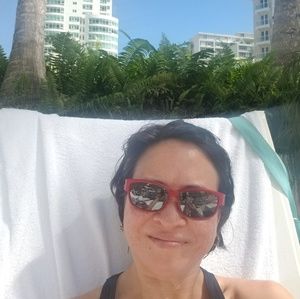 Meet your Posher, Christine